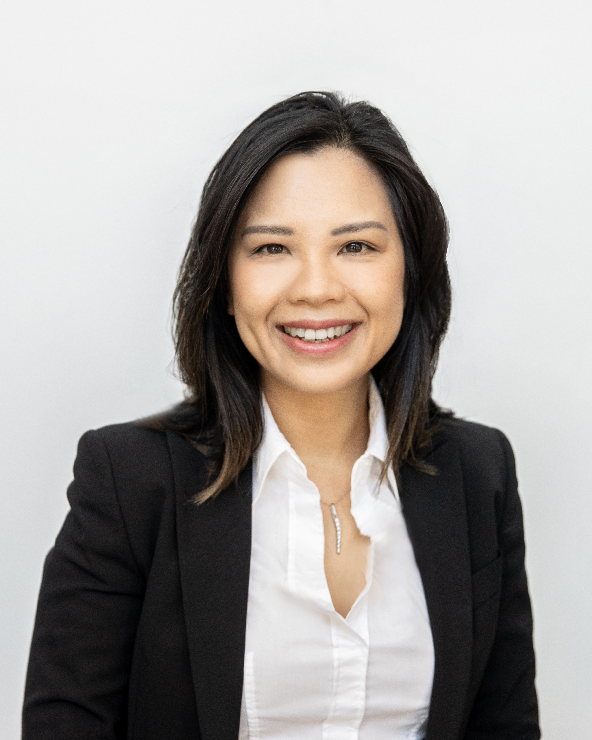 Cindy Kieu, IBBA, LLB